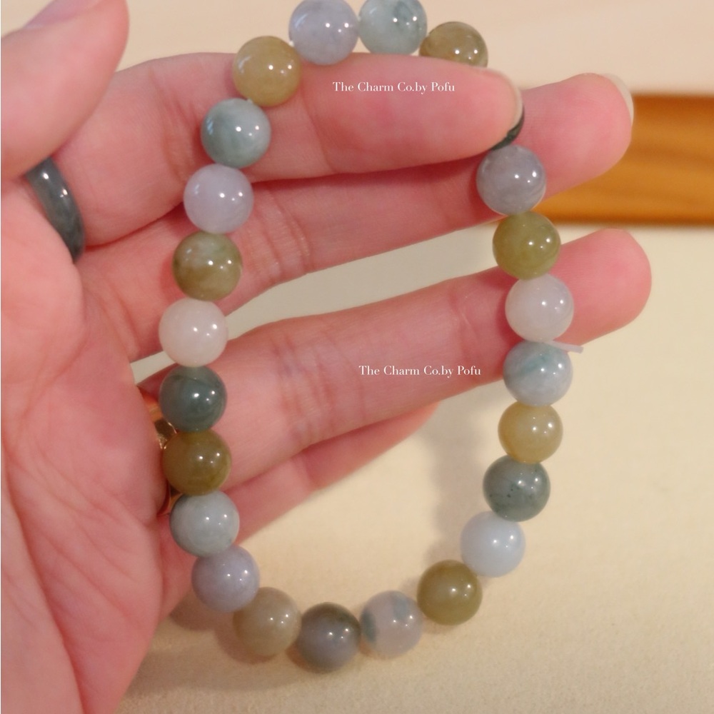 Elegant Multicolor Beaded Bracelet
